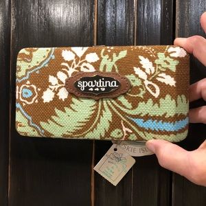 Linen & leather clutch. Never used.